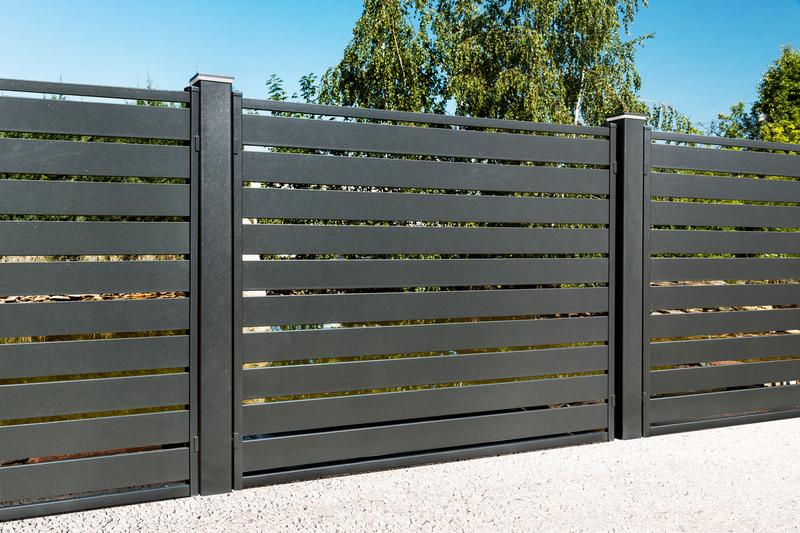 Vorgarten Zaun -- montiert von Zaunonkel GmbH